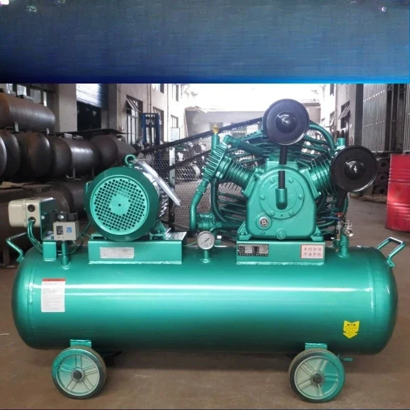Medium and high pressure piston air compressor