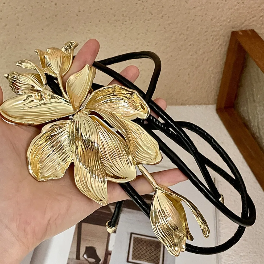 

Thin Rope Vintage Tulip Waist Chain Elegant Large Alloy Flower Belt No Punching Simple PU Leather Rope Belt Ladies Jeans