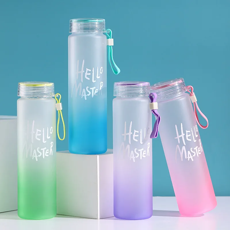 500ML Frosted Farbverlauf Sport Wasser Flasche Tragbare Gym Fitness Workout Wasser Tassen Outdoor Camping Kühlen Saft Trinkbecher