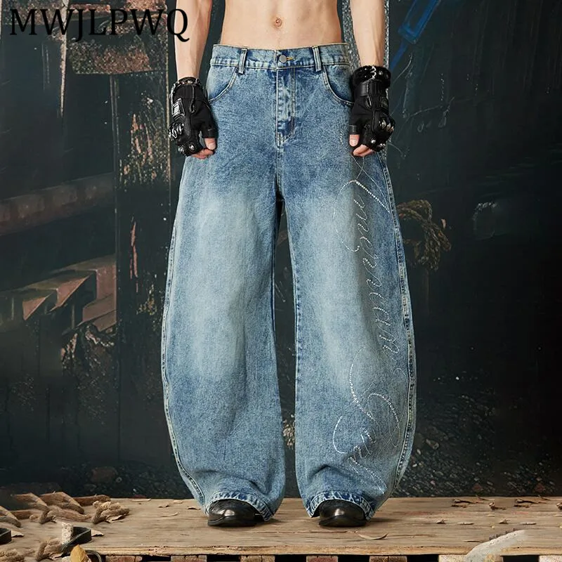 

Мужские джинсы MWJLPWQ с эффектом потертости и стразами, новые, в стиле Y2K, уличная мода, свободные широкие брюки для мужчин и женщин 14216