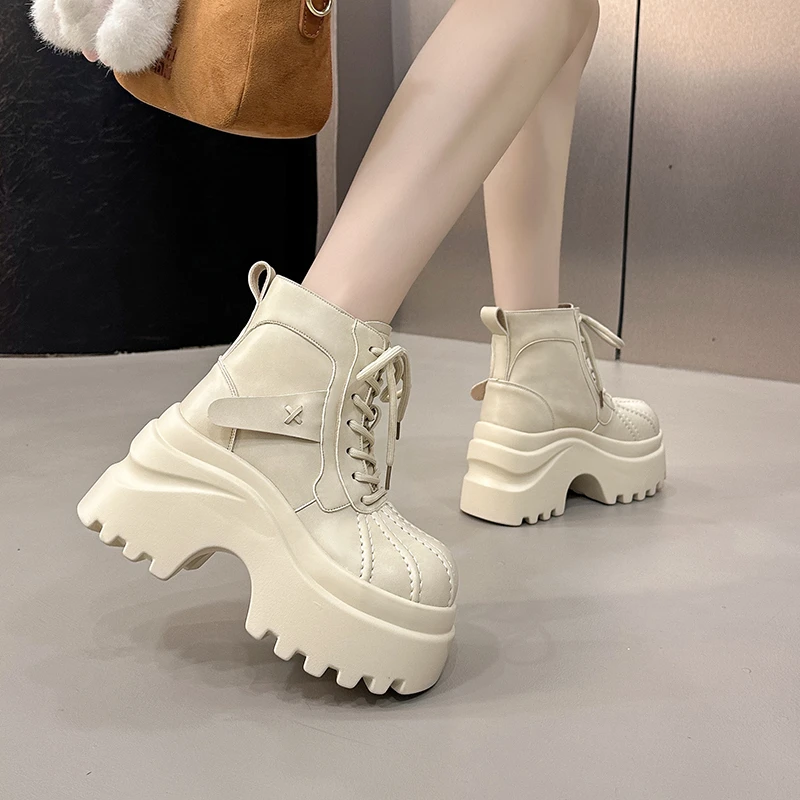 9CM Nowe Damskie Botki na Wysokiej Platformie Zimowe Ocieplane Futrem Grube Buty Śniegowce Sznurowane Sneakersy Damskie Skórzane Botki Motocyklowe Mujer — zdjęcie 6
