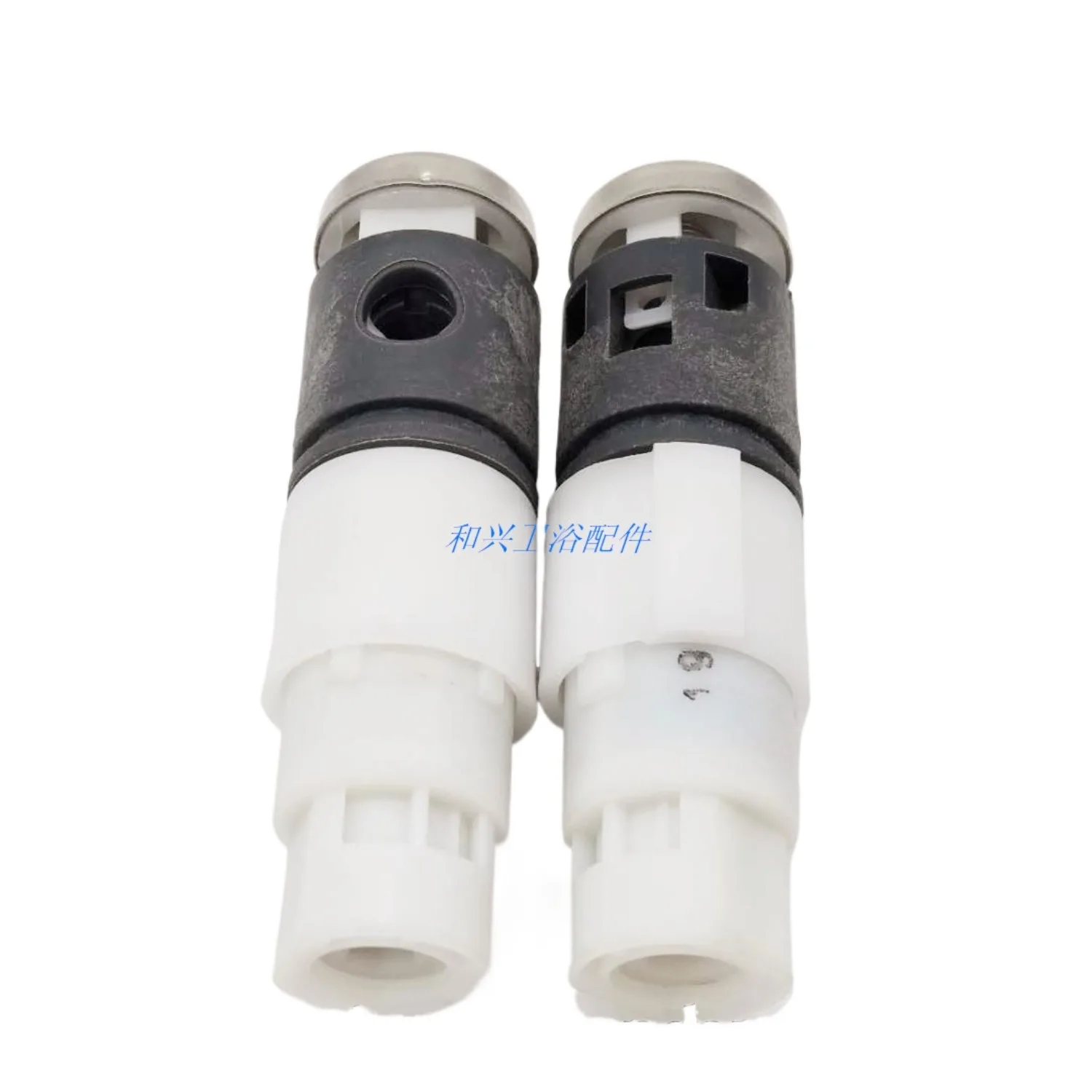 

Демпфер сиденья унитаза 1816 1817 2046, совместимый с американским стандартом 2047 2048 2089 C426 ​