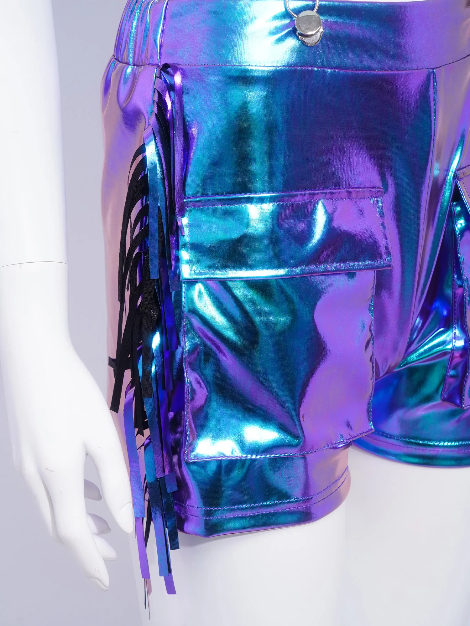 Pantaloncini con bretelle rave metallizzati da donna Tracolla regolabile Design con frange sui lati Due tasche Pantaloncini lucidi metallizzati Clubwear