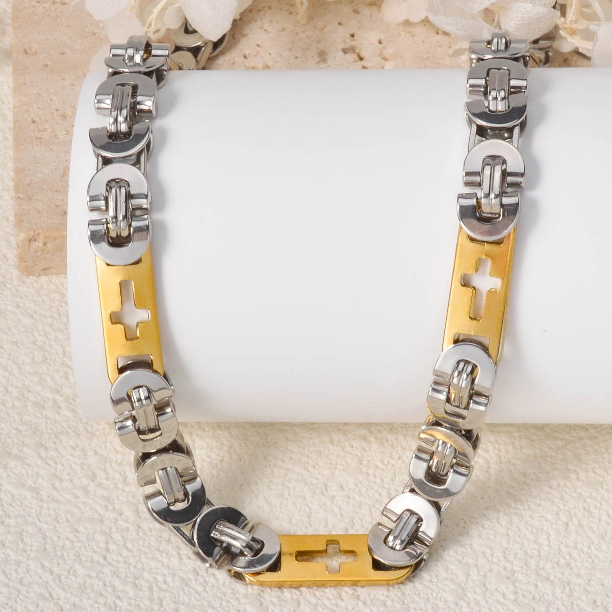 

Cross-lock Chain Style Stainless Steel Necklace Hip-hop Byzantium Neck Chain Jewelry For Men Women Accessories Fashion Gifts.