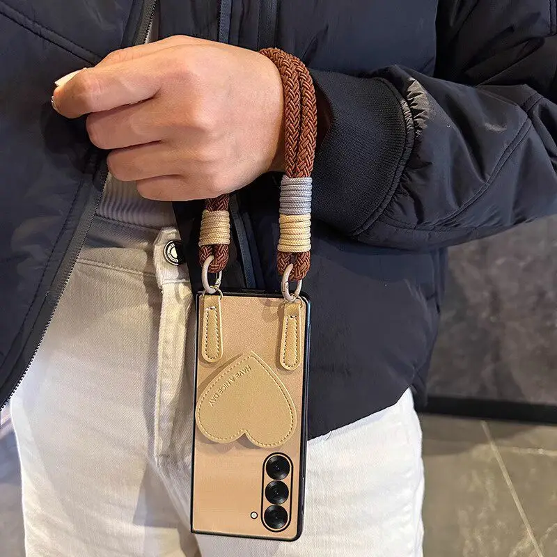 For Samsung Galaxy Z Fold 7 6 5 4 3 5G Luxury Fashion Love Heart Stand Holder Bracelet Hand Chain Gold Leather Phone Case Cover