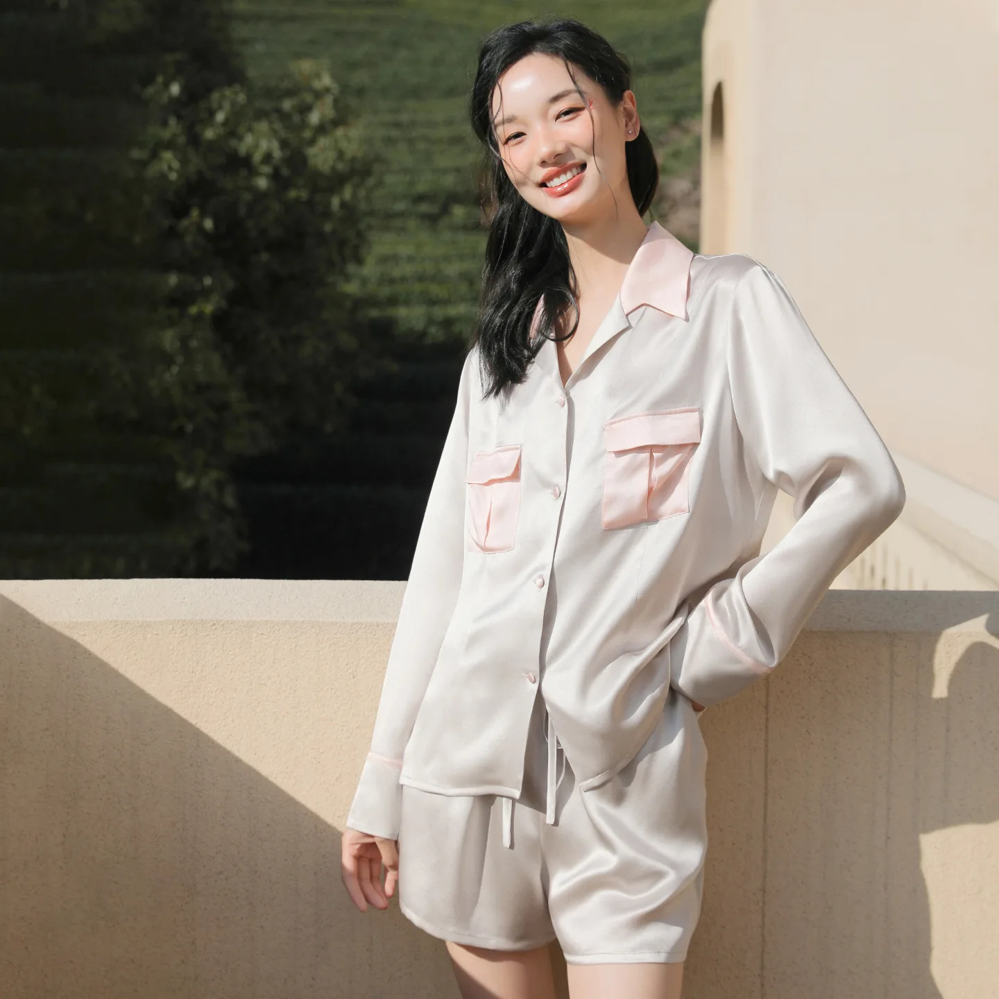 Women 100% Mulberry Silk Pajamas Long Sleeve Shorts Set Loose Fashion Homewear Skin-friendly Casual Loungewear Wearable Outside