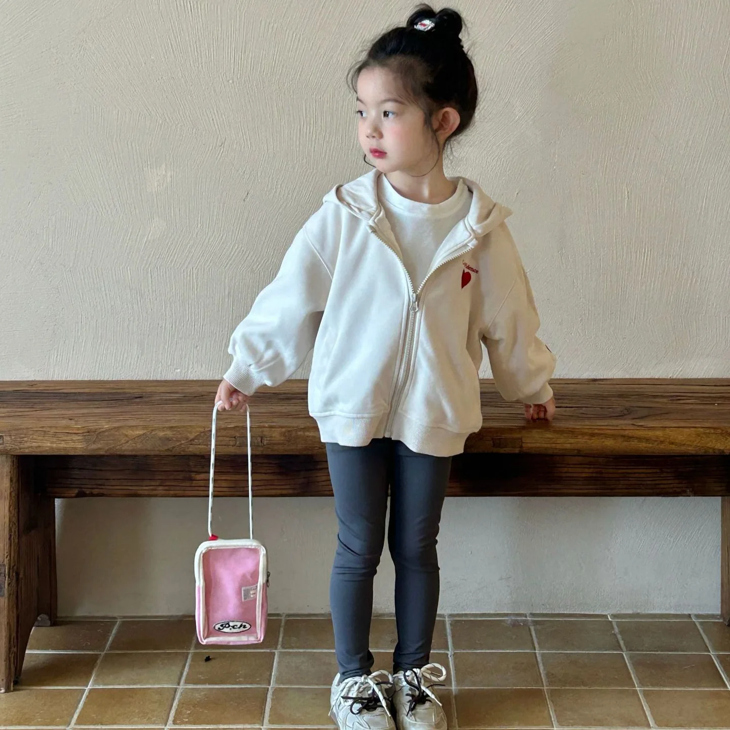 

Korean Version Knitted Jacket for Children Aged 2-7 Children's Long Sleeved Top Girls' Casual Jacket 2026 Spring New Item
