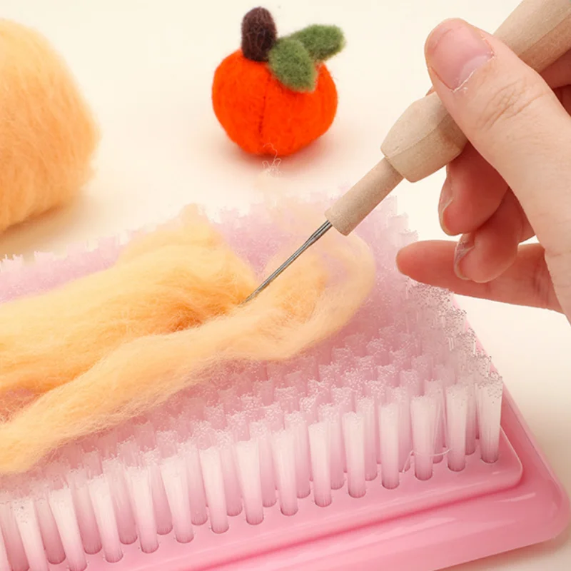 1Pcs 2 Size Felting Needle Mat Wool Felt Background Brush Embroidery Sewing Crafts Felting Needle Felted Wool Rug Brush