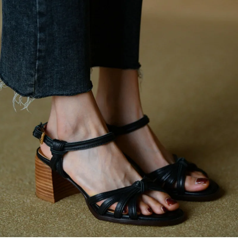 Summer Sandals Thick Heel Retro Sandals One Strap Female Pumps Cowhide Ladies Shoes Buckle Gladiator Sandal Roman Style Open Toe