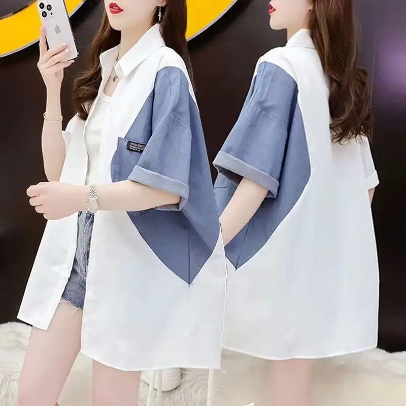 Camicia di jeans patchwork di media lunghezza femminile Primavera Estate Autunno 2025 Nuove donne Top Fashion Camicia resistente al sole Giacca manica corta