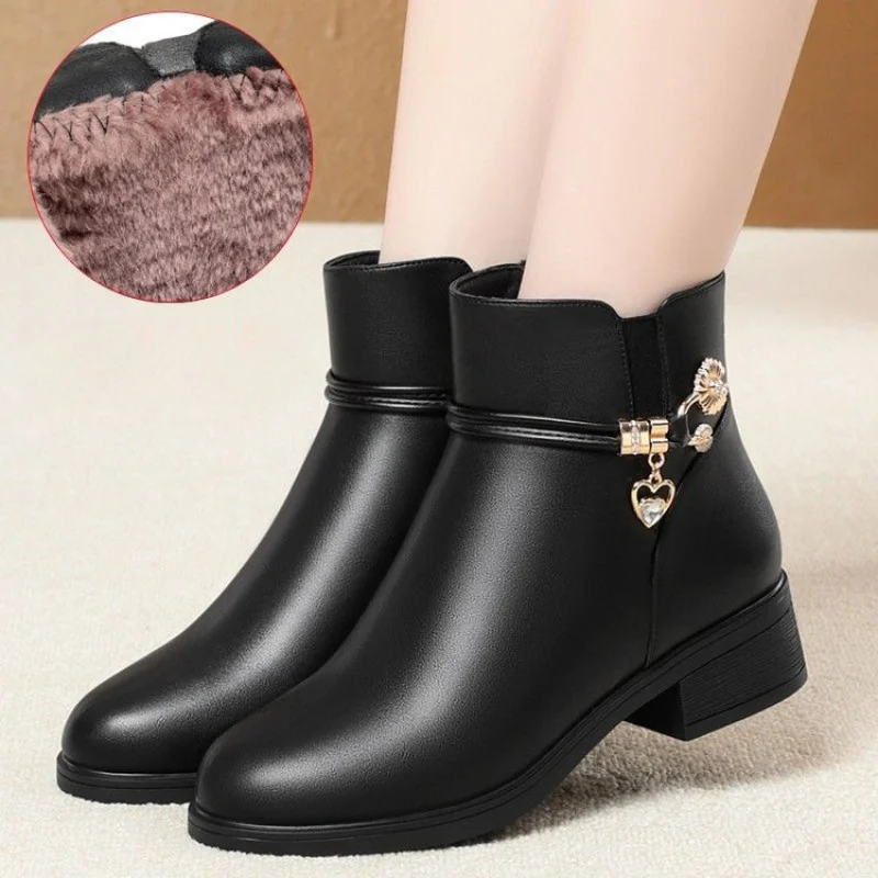 

Women's Winter Ankle Boots with Optional Plush Lining, Chunky Low Heel Soft Sole Short Boots, Side Metal Decor
