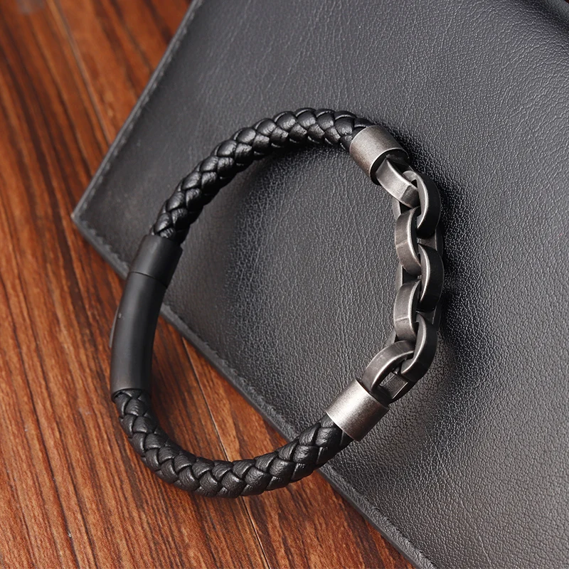 Leather Bracelet Infinity Shape Special Popular Pattern Men\'s Bracelet for Men Stainless Steel Jewelry Accessories Gift