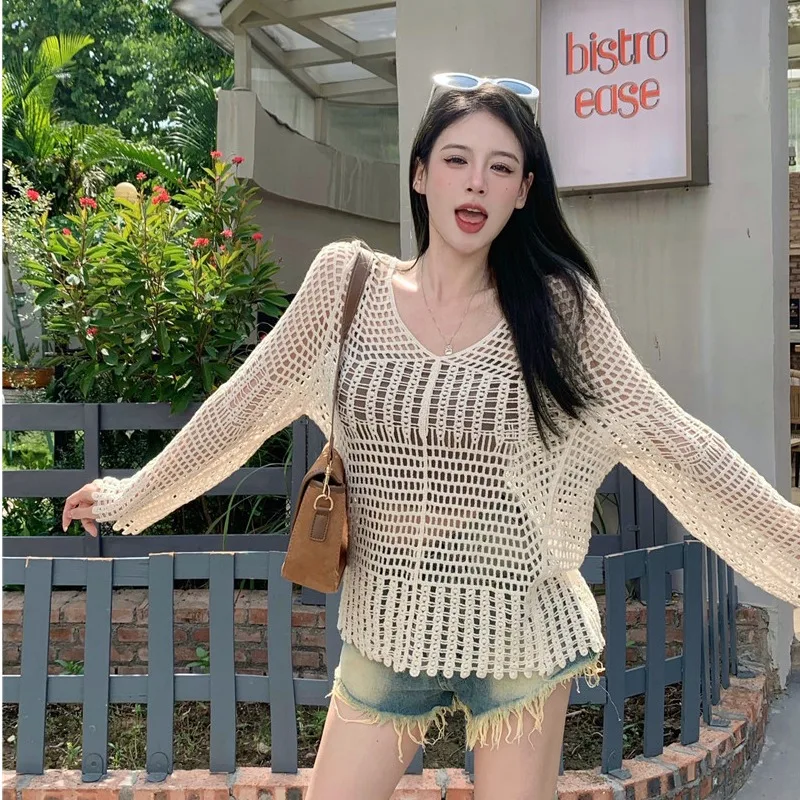 ボヘミアンスタイルルーズニット長袖メッシュトップ中空デザイン夏新着女性の空調カバーシャツ