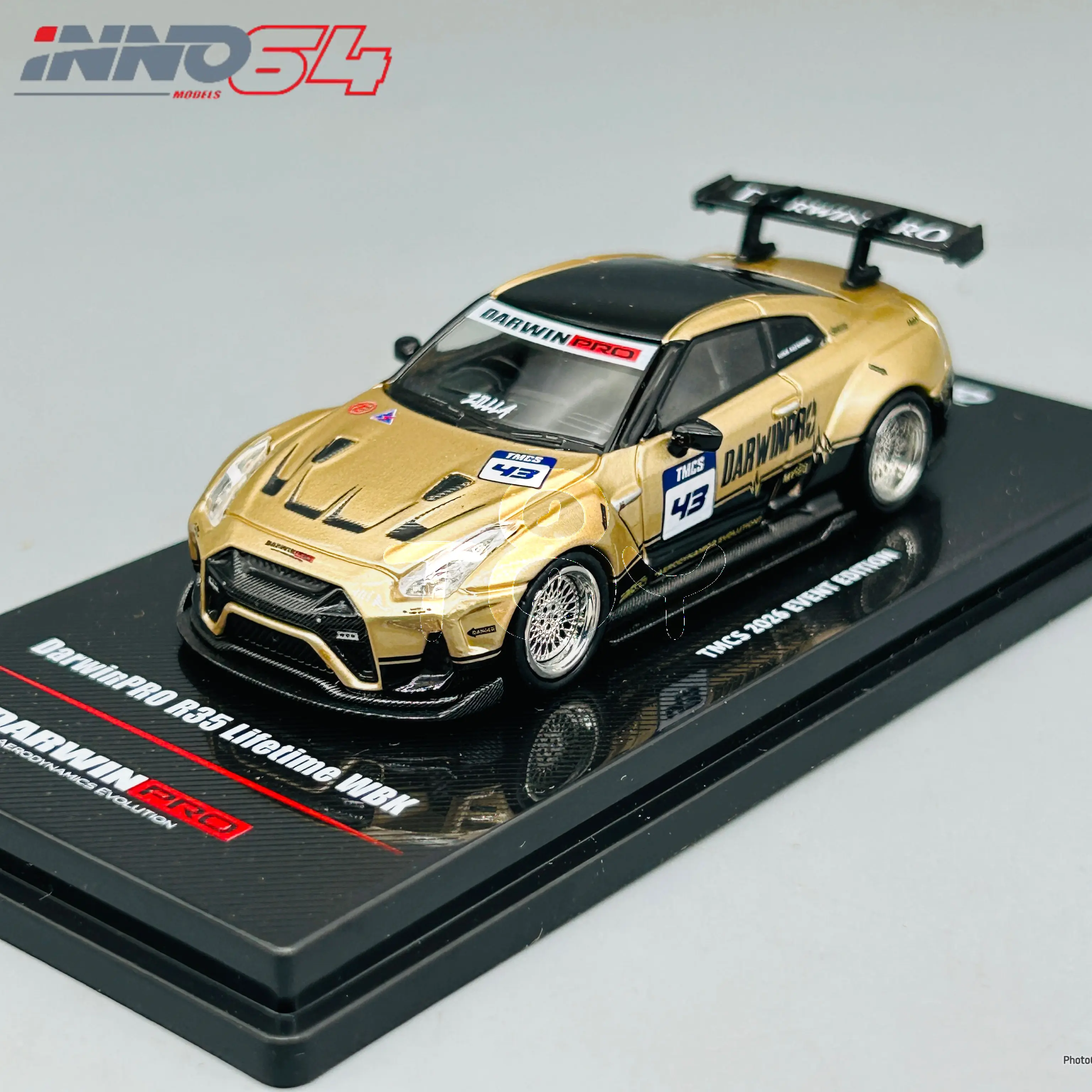 In stock 1: 64 new product. Malaysia exhibition TMCS. Darwin modification GTR R35 limited alloy static car model.Limited edition
