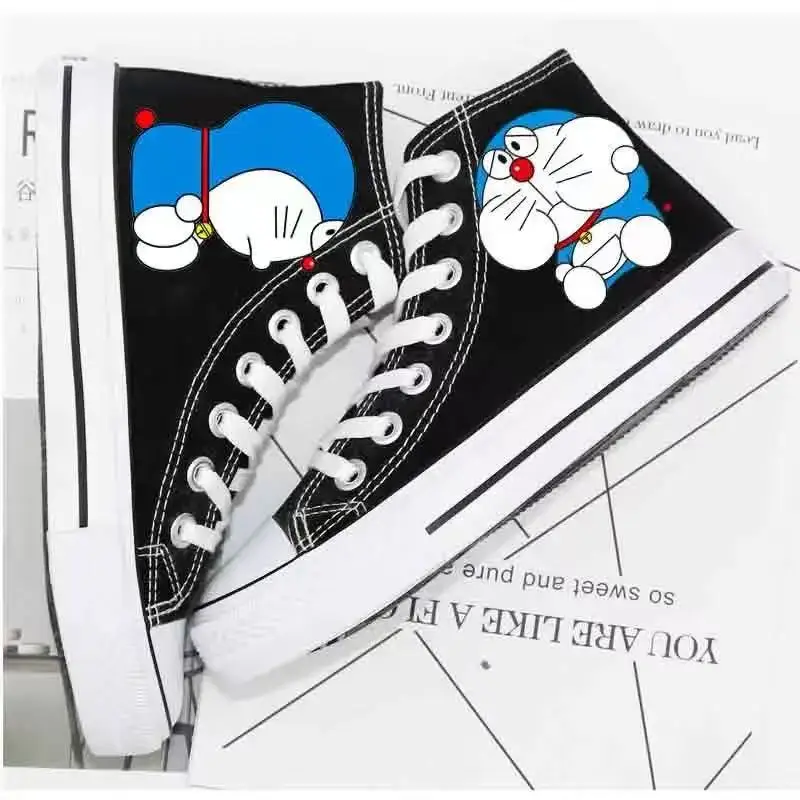 Doraemon echte Bilder schwarz weiß 2025, neue Frühling, Herbst, Winter, Mann, Segeltuchschuhe, lässig, Drop-Shipping, Damen-Skateschuhe