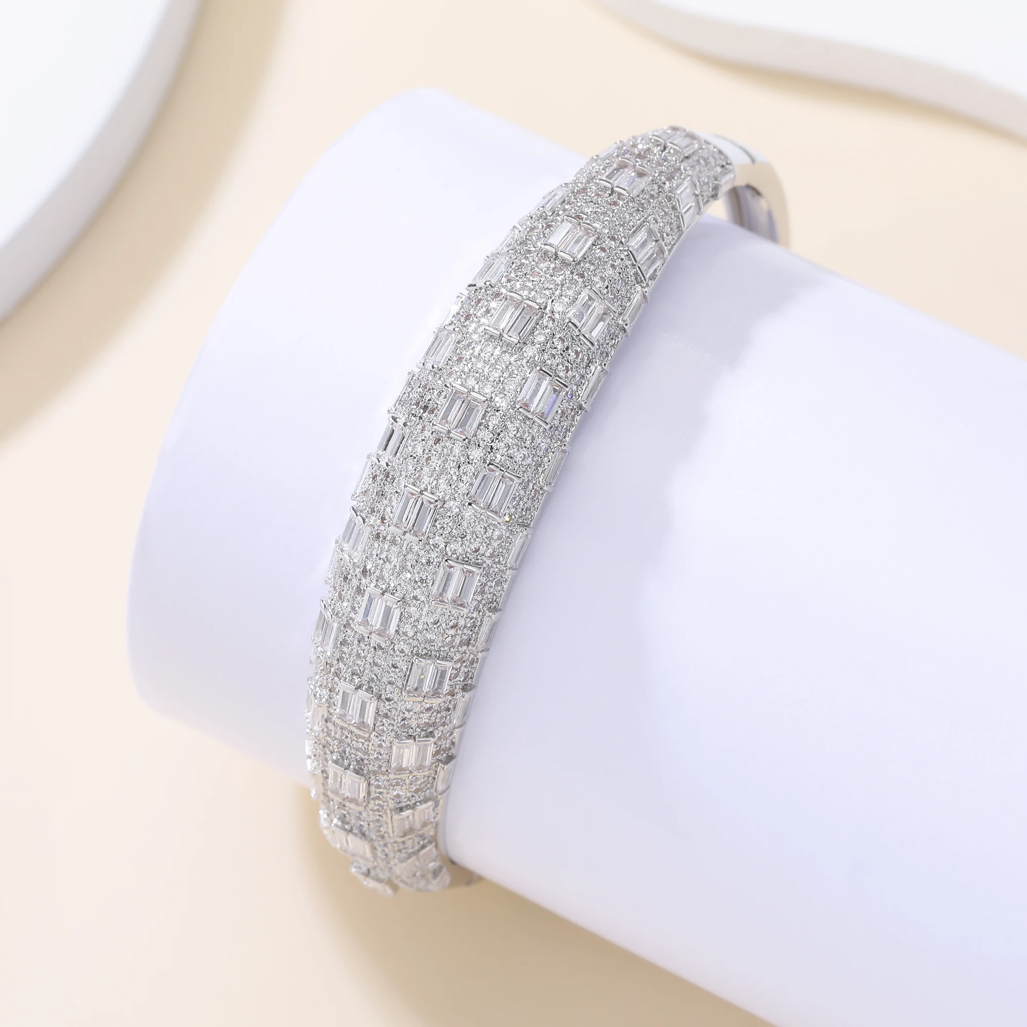 

Gorgeous Indian Dubai Full Cubic Zirconia Bracelets Bangles for Women Bridal Wedding Party Jewelry