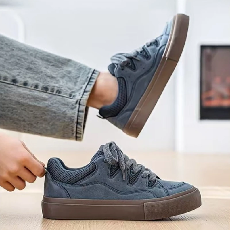 أحذية خبز رجالية عصرية باللون الأحمر الخمري النسخة الكورية متعددة الاستخدامات على طراز هونج كونج أحذية تزلج رياضية وترفيهية للرجال #1