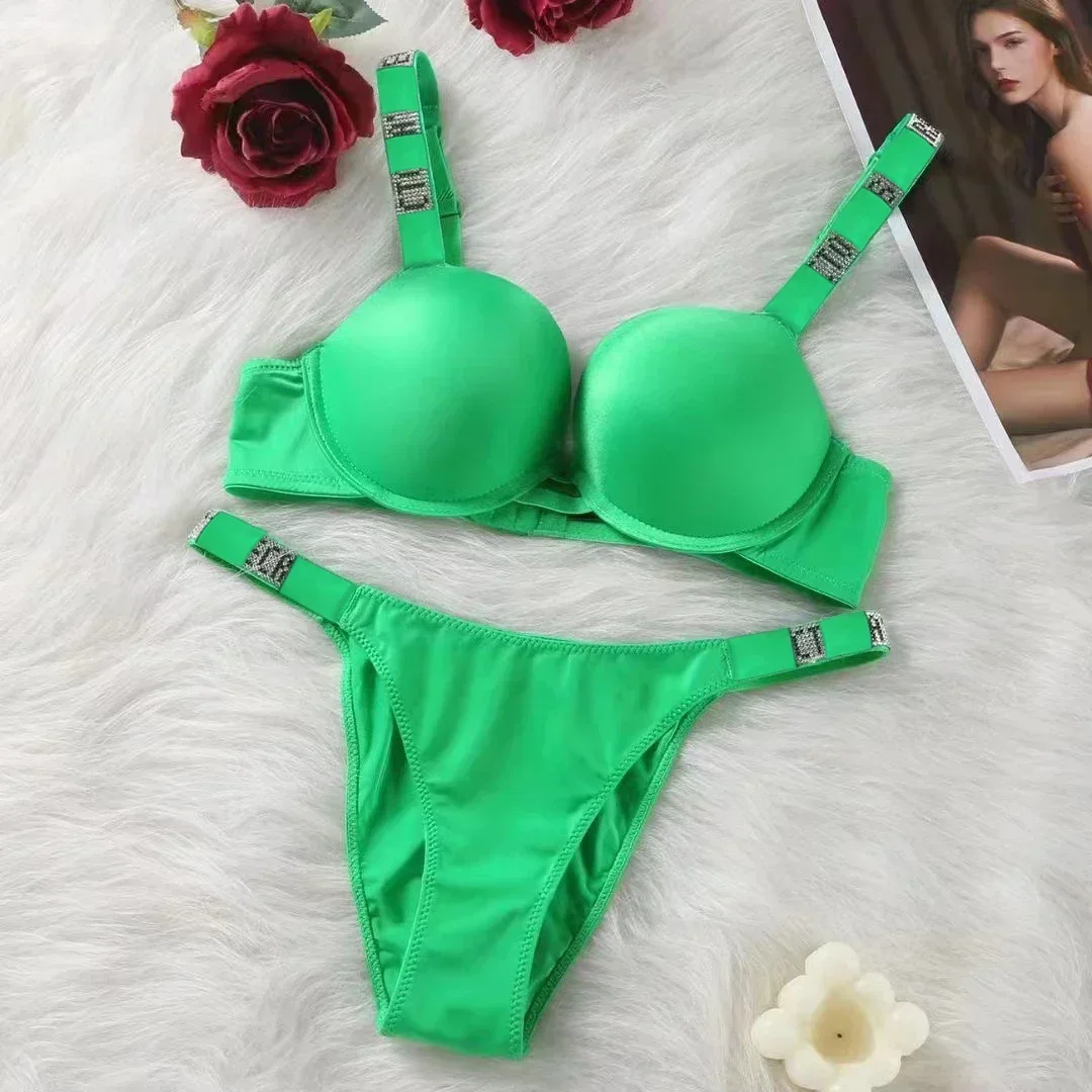 Sexy Women Underwear Rhinestone Bra and Panty 2 Pieces Set Comfortable Push Up Brassiere Adjustable Gathered Lingerie Wholesale
