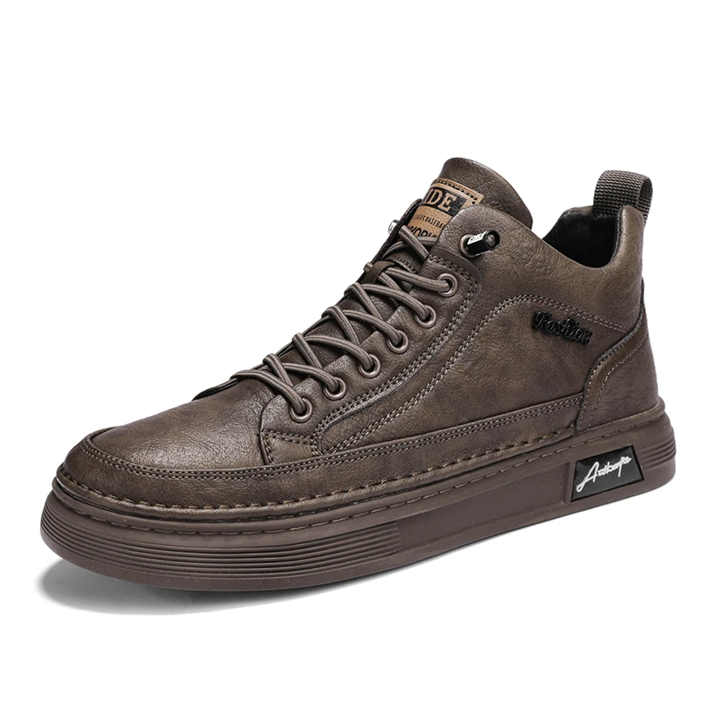 

Medium high top British style leather sports casual board shoes motorcycle shoes