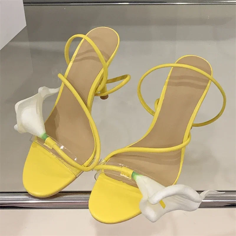 أنيقة شفافة بولي كلوريد الفينيل زهرة مزينة الكعب الصنادل المرأة مثير اللمحة تو رقيقة عالية الكعب موضة فستان الحفلات أحذية للنساء #1