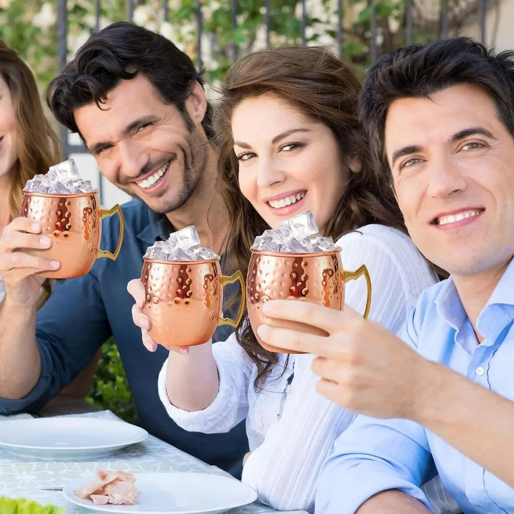 20 عبوة من أكواب البغل الموسكو - أكواب نحاسية مطروقة سعة 19 أونصة مع بطانة من الفولاذ المقاوم للصدأ ومقابض ذهبية للمشروبات الباردة والقهوة والنبيذ