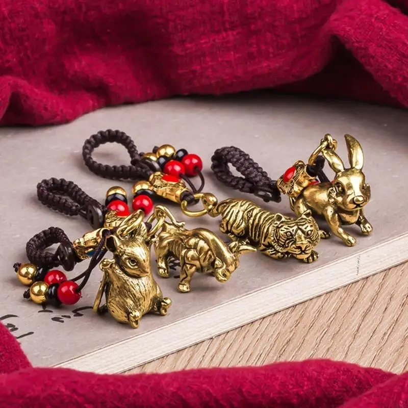 Multipurpose Sturdy Brass Zodiacs Keychain With Detailed Craftsmanship Suitable Accessory for  Animals Zodiacs Admirers 