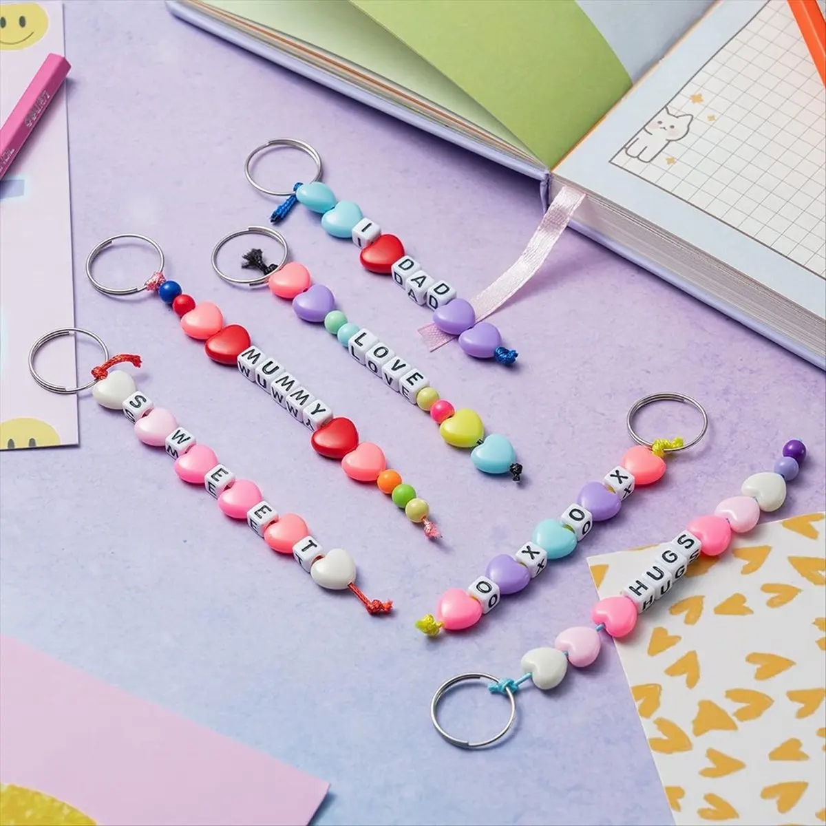 A75K 286Pcs DIY Keychain Making Craft Kits,Beads for Jewelry Making Set Supplies with Colorful Alphabet Transparent Beads