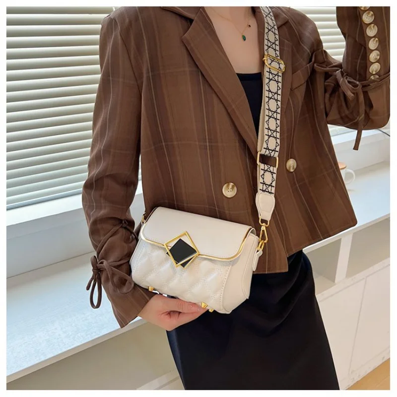 

Женская сумка через плечо из сосны, кожаная сумка с принтом Marten, повседневная сумка-семксембург, элитный аккуратный просторный повседневный стиль