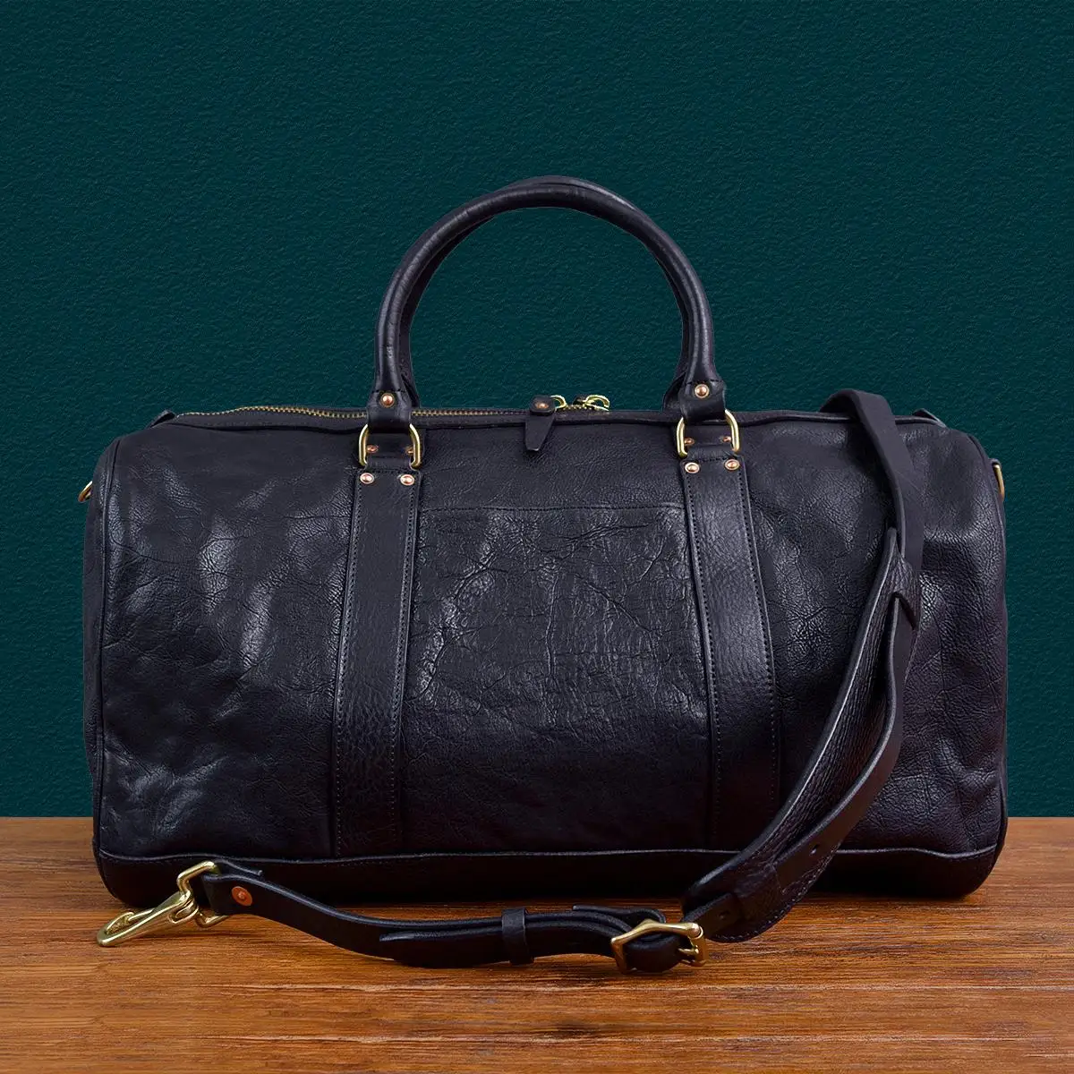 outdoor fitness genuine leather men's large-capacity travel bags fashion designers handmade real cow leather storage handbag