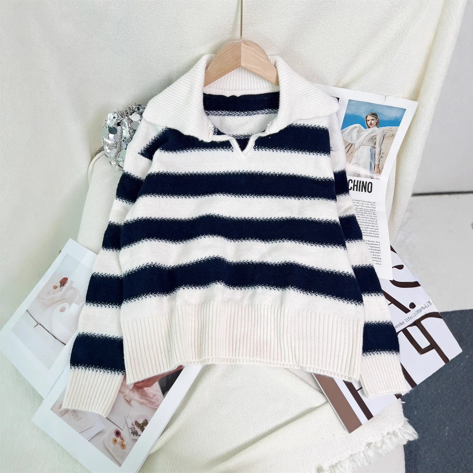 2025 Autumn and Winter New Style Turn-down Collar Color-blocking Casual Striped Knitted Pullover 3