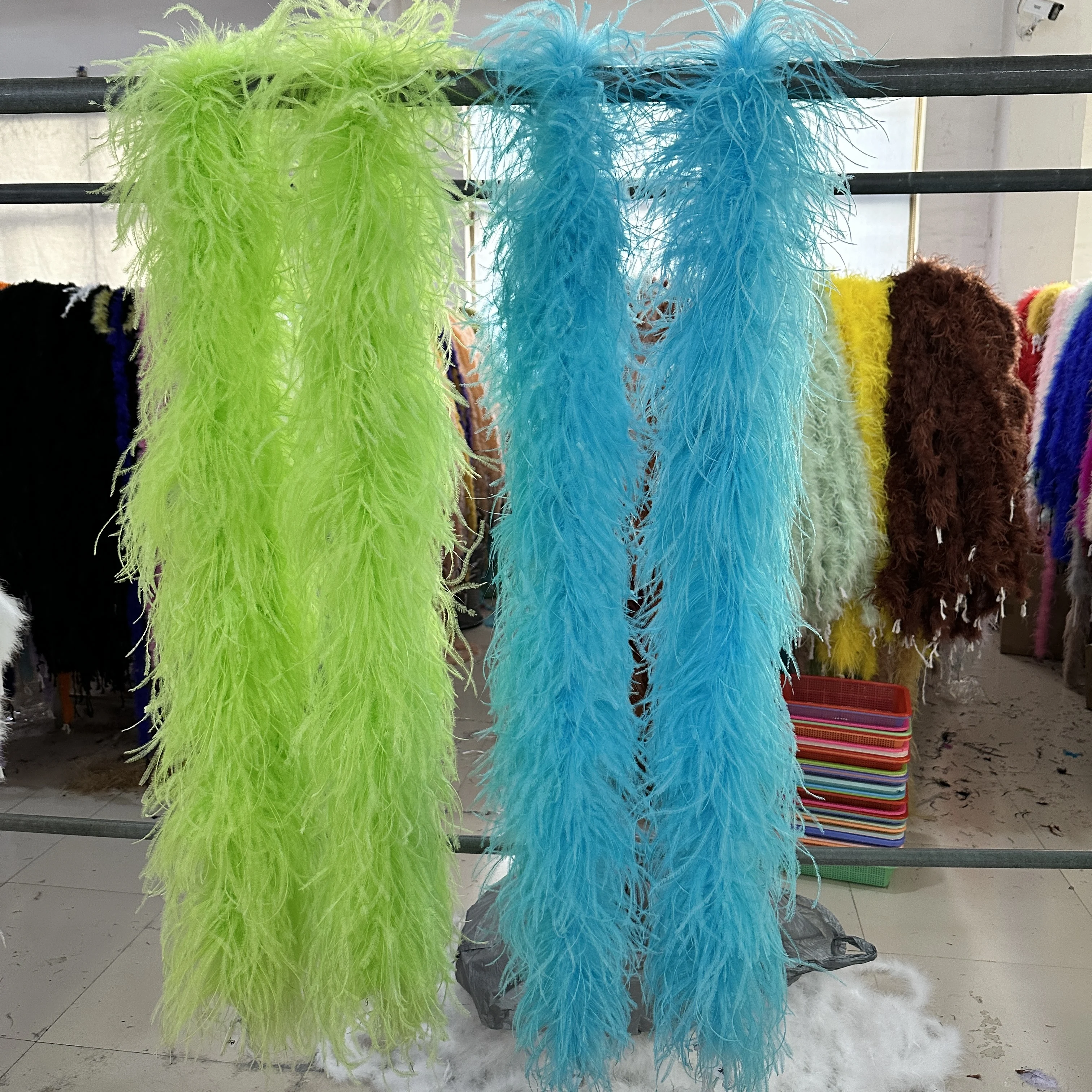 1-10ply Ostrich Feather Boa Shawl Scarf Ostrich Plumas Trim for Sewing Dress Shirt Top Dance Clothes Feather Sleeves Belt 2M