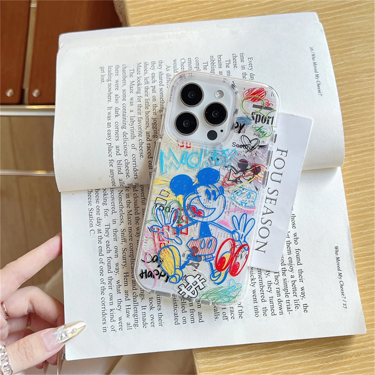 おもしろ可愛い落書きミッキー iPhone 16 Pro 14 13 15 Pro Max用 チェーンペンダント付き耐衝撃ケース