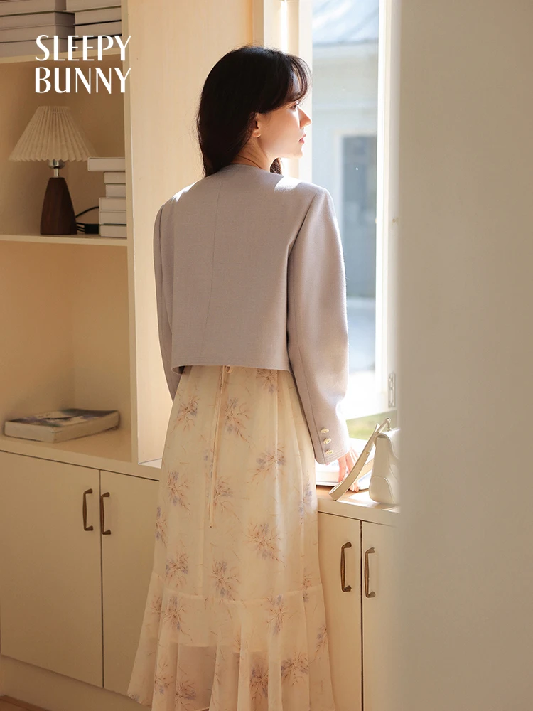 Elegant Cropped Tweed Jacket Women Spring Round Neck Slim Fit Short Coat Chic Korean Style High-End Petite Blazer Office Casual