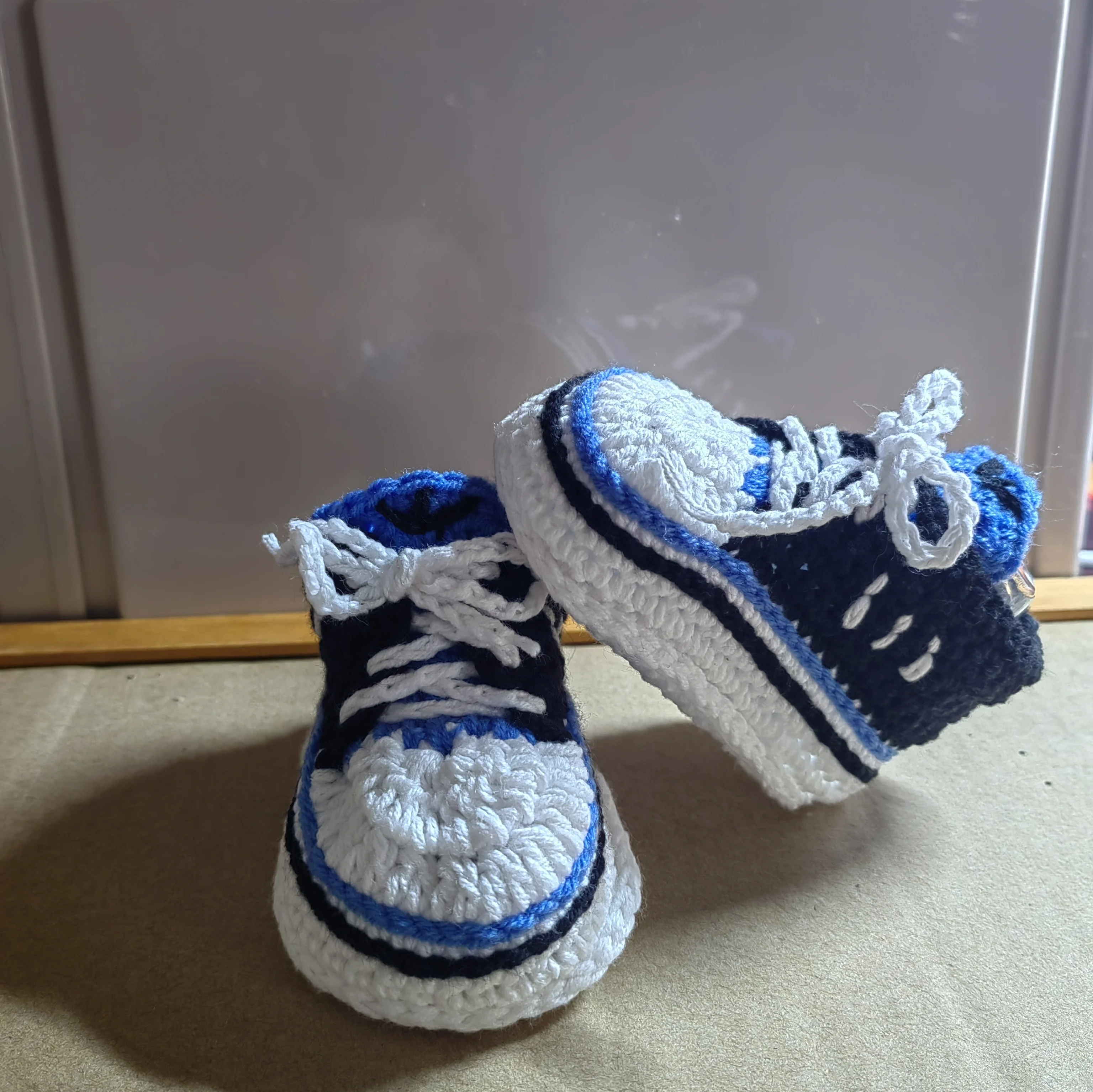 Newborn Shoes  Toddler Boots Baby First Walkers  Baby Girls Boys Fluff Soft Unisex Crib Shoes  handmade shoes