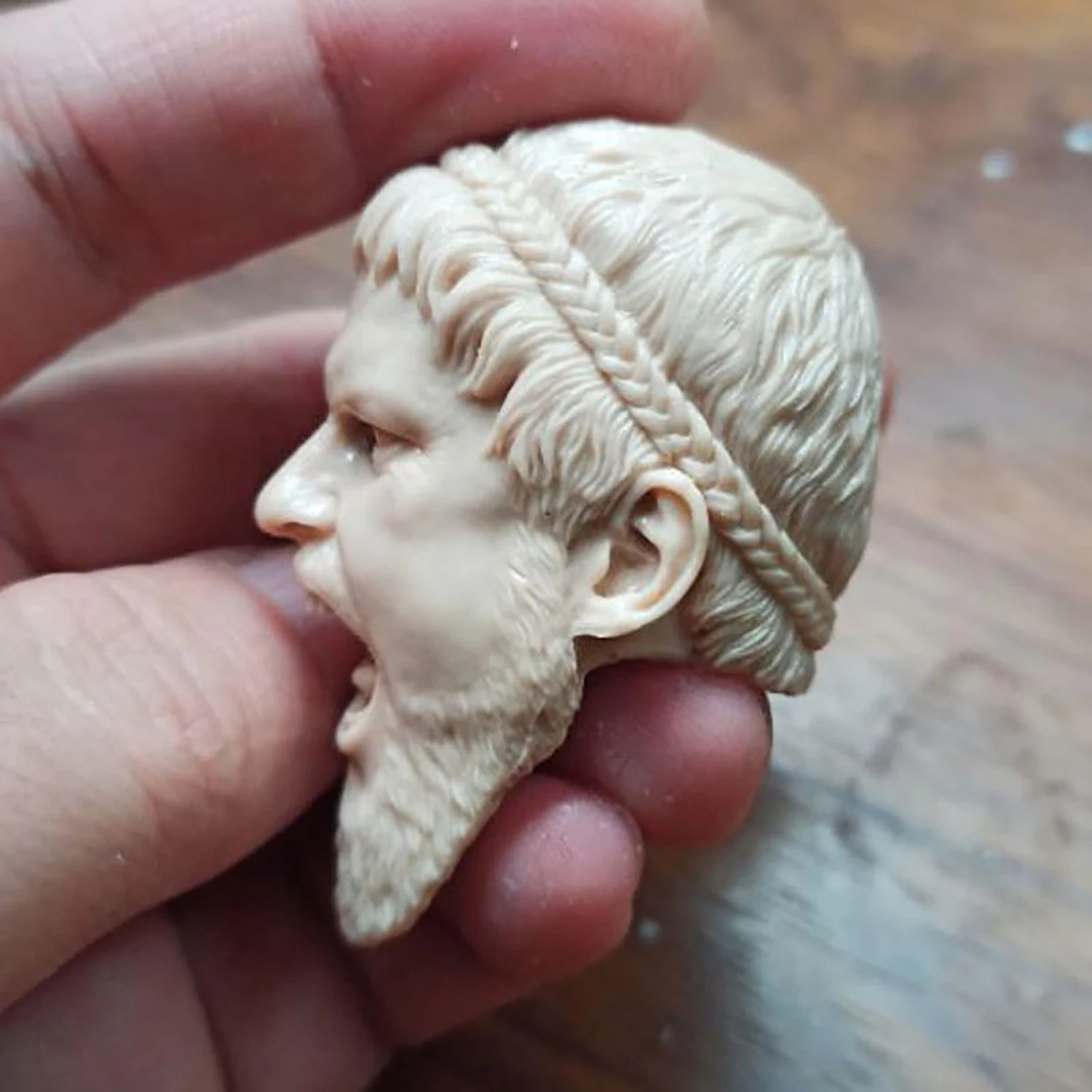 1/6 Scale Unpainted Spartan Warrior Roar Head Carving Sculpt Model Toys