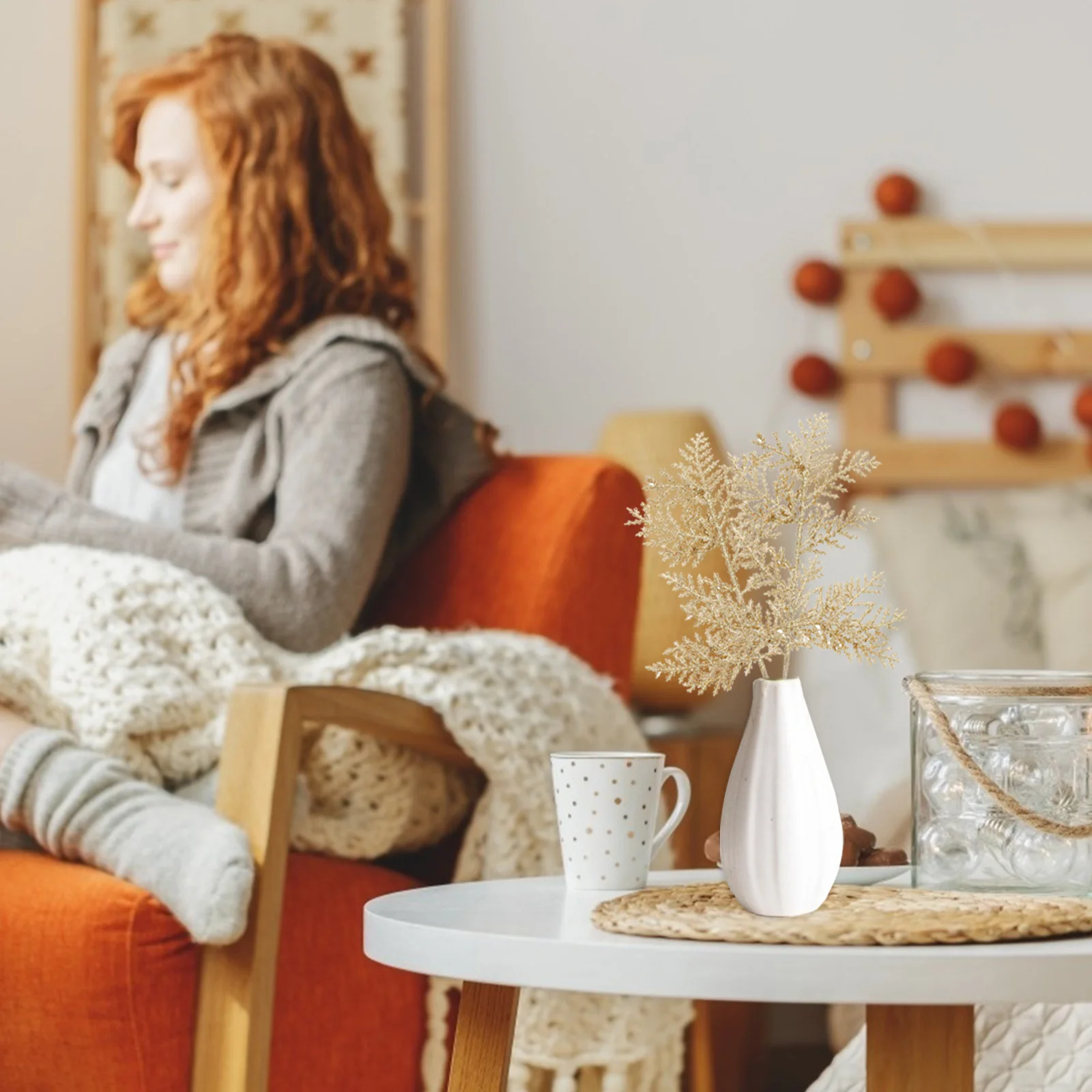 

10Pcs Christmas Simulation Leaves Xmas Tree Wreath Artificial Decor Shiny Party Supplies Wall Window Door Scene Layout