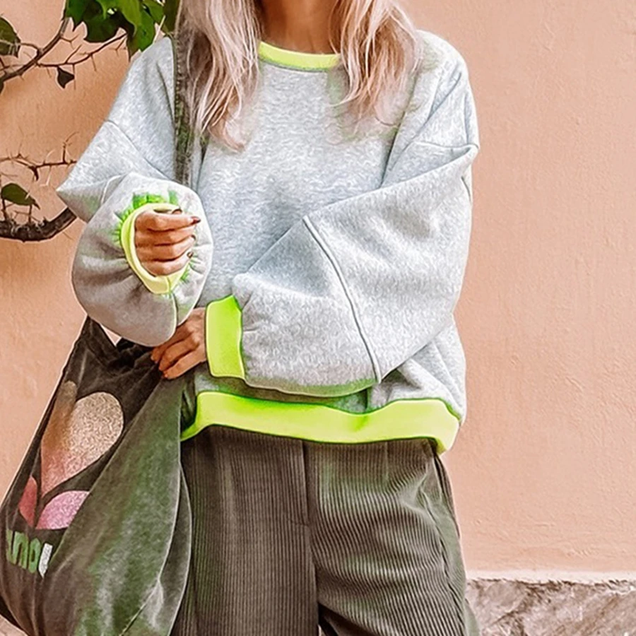 سترة نسائية موديل 2025 مُزينة بقطع القماش فضفاضة غير رسمية بأكمام طويلة وفتحة رقبة مستديرة لشتاء وخريف