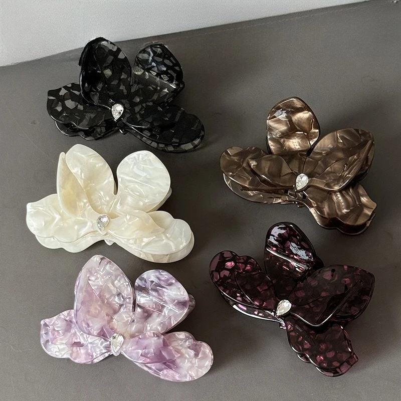 

Light luxury star triangle plum three-dimensional acetic acid grab clip exquisite with diamond temperament hairpin female