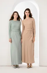 AS 2024 ropa de mujer tops envolventes ajustados cerrados con nervuras de alto estiramiento + vestido de satén mate Maxi conjuntos a juego (envío en 1 día)