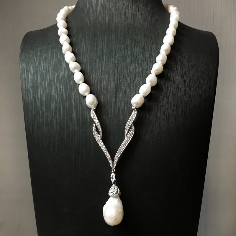 

Natural Fresh Water Baroque Pearl Necklace Big Size Baroque Pearl Pendant For Women Girl Fashion Jewelry V Shape Female Gift