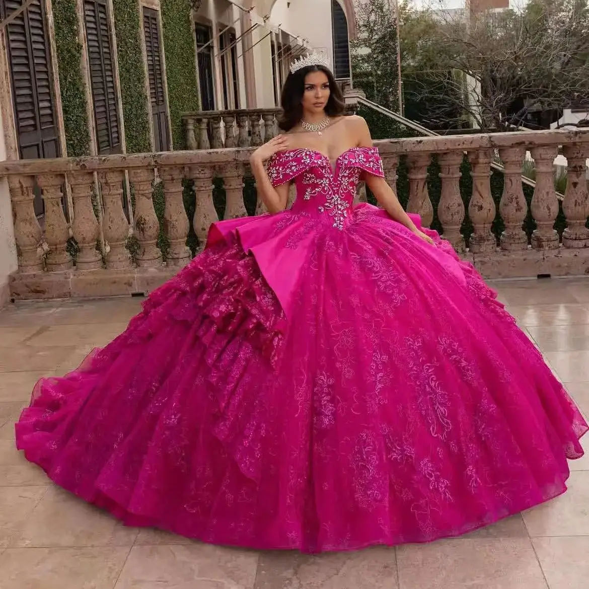 Abito Quinceanera messicano personalizzato di alta qualità Abiti da ballo Appliques Perline Corsetto Fiori 3D Dolce 16 15 Robe De Soiree