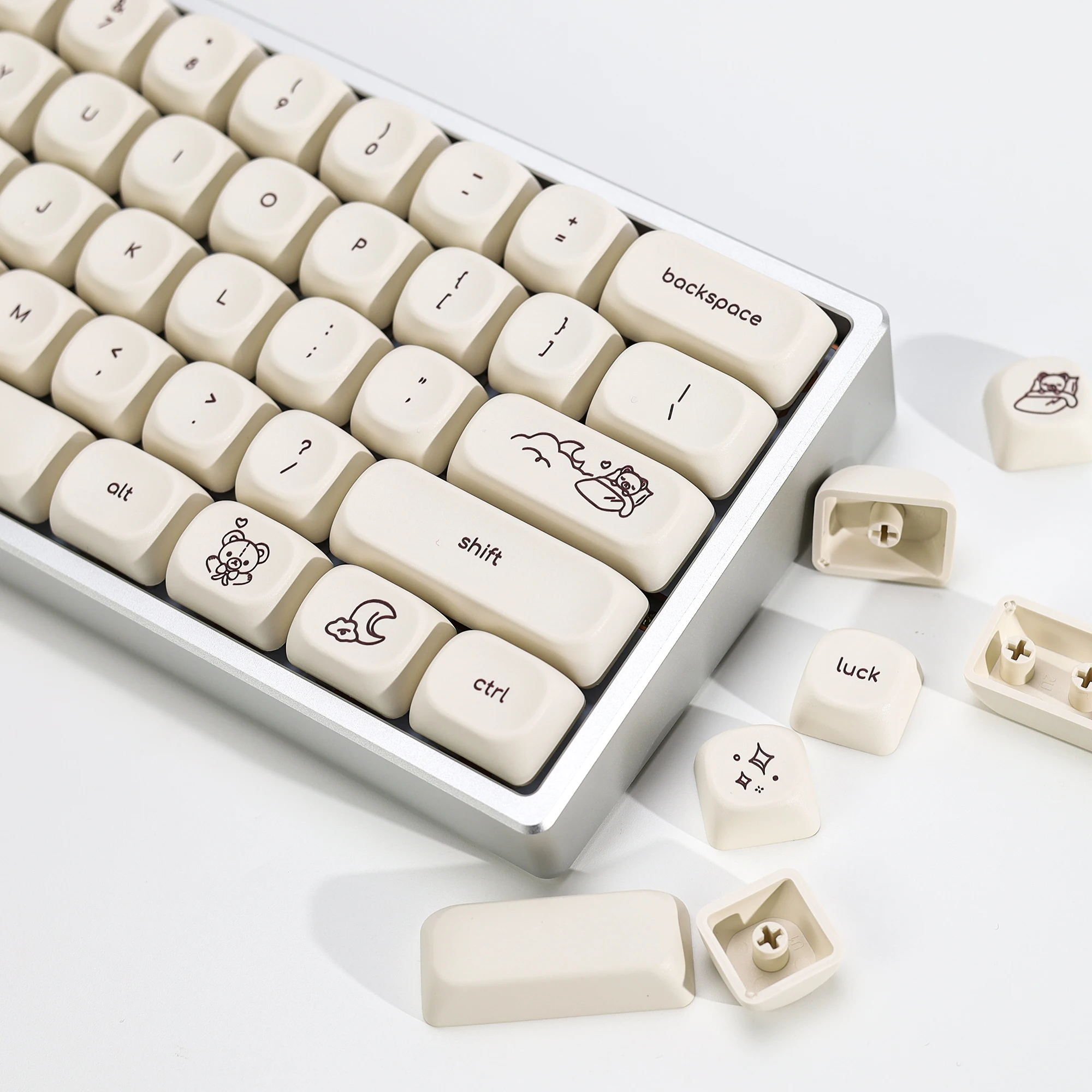 KBDiy 137 Keys Bear Tales Keycaps PBT KOA MOA Profile ISO Cute Keycap For Mechanical Keyboard Game Key Caps 60% 75 Set MX Switch