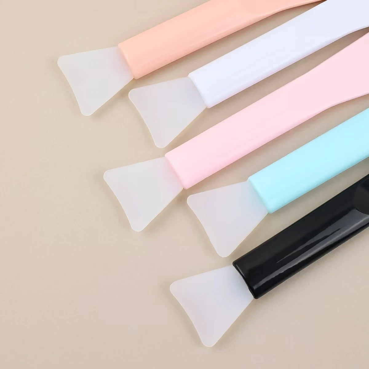 Cepillo de silicona para máscara, cabezal suave con raspador, cepillo para máscara de barro de doble propósito integrado, herramienta de belleza de ajuste de máscara DIY, maquillaje de belleza