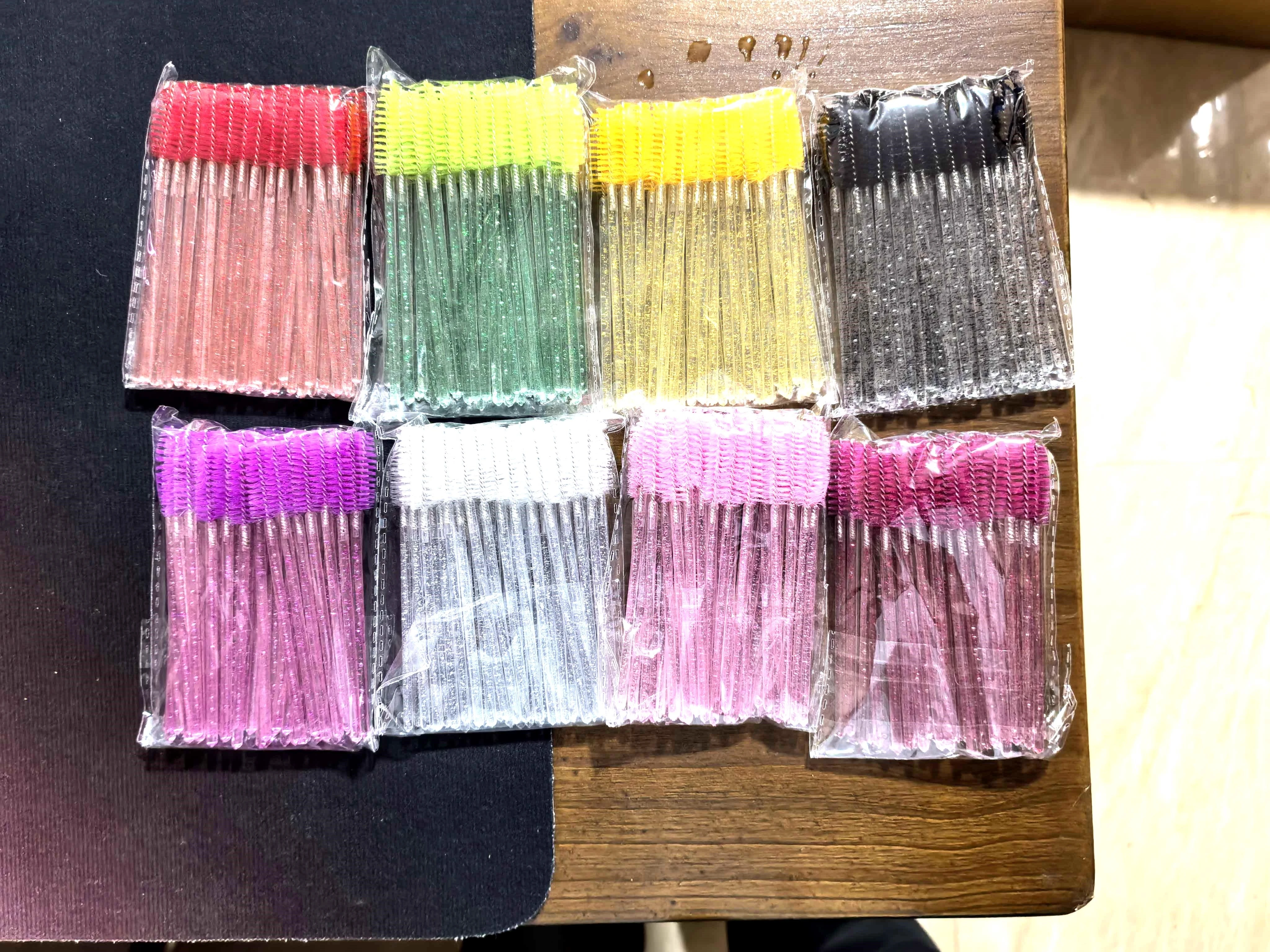 Wholesale 100Pcs  Lash Mascara Eyelash Crystal Eyebrow Extension Wand Brush Disposable Soft Head  Brush Makeup Tool