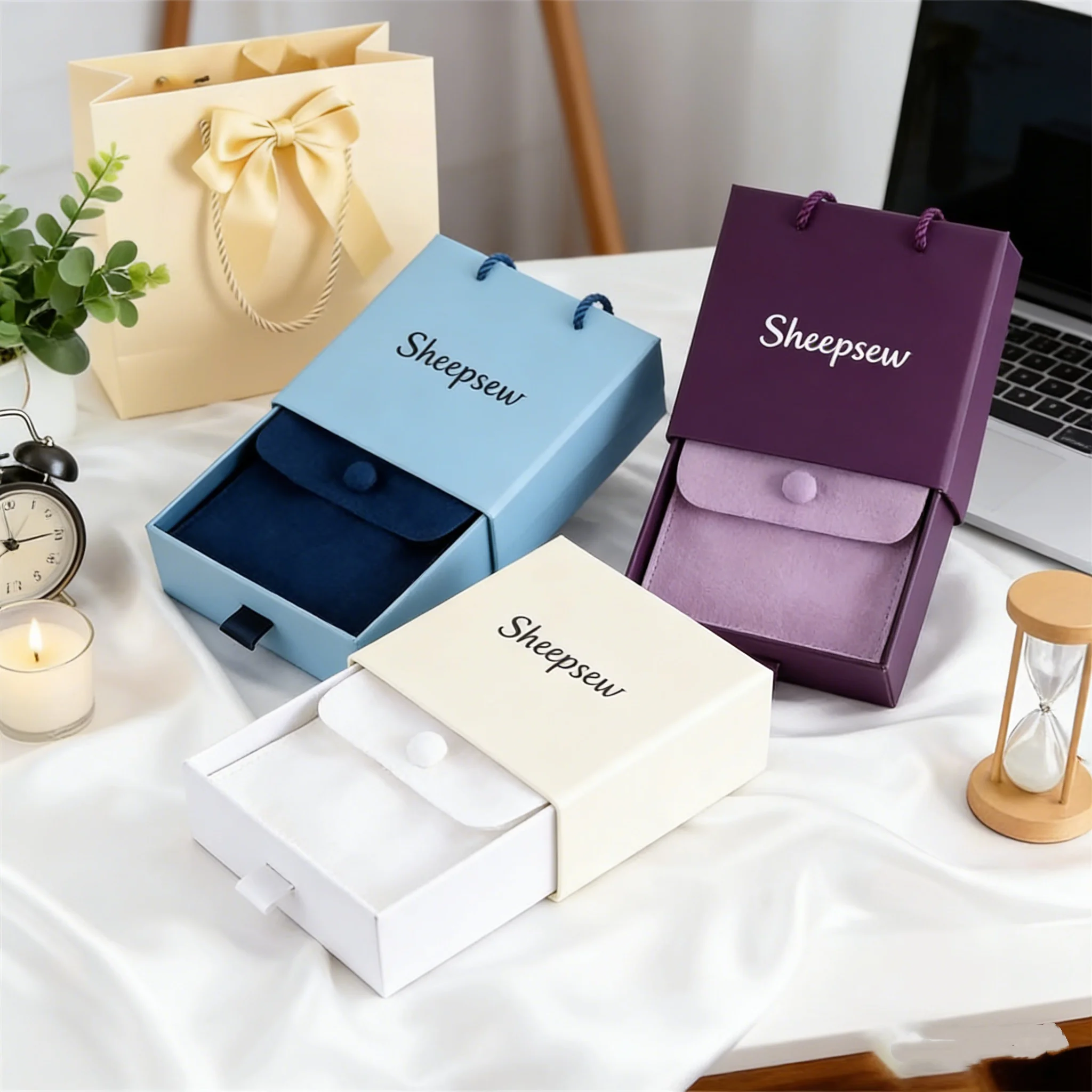 

50pcs Microfiber Jewelry Pouch Snap Button Bags Custom Paper Drawer Packaging Boxes Travel Earrings Brooch Ring Organizer Case