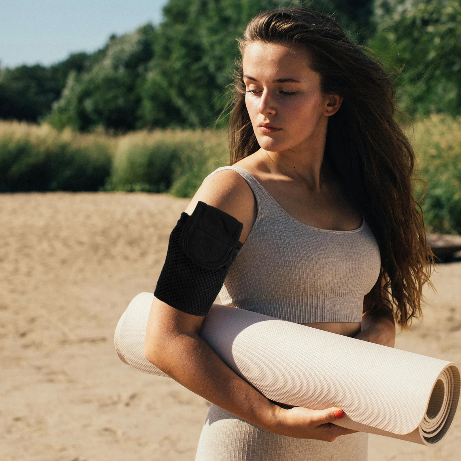 Opaska na telefon komórkowy do biegania, elastyczna opaska na nadgarstek, odporna na pot, do biegania na świeżym powietrzu, chodzenia, wędrówek, jazdy na rowerze i innych sportów.