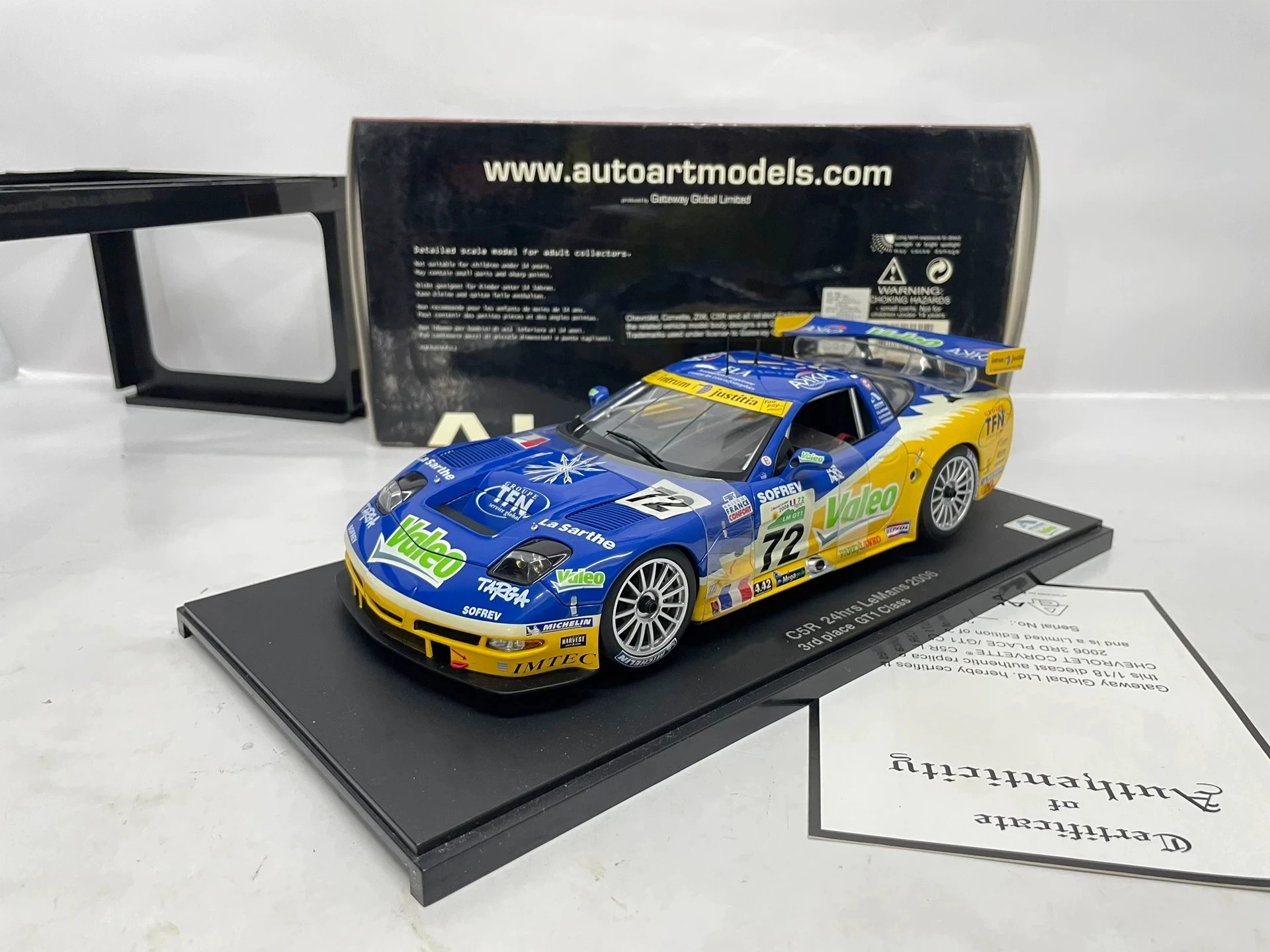 Autoart 1:18 Le Mans C5R 2006 Simulation Limited Edition All Open Alloy Metal Static Car Model Toy Gift