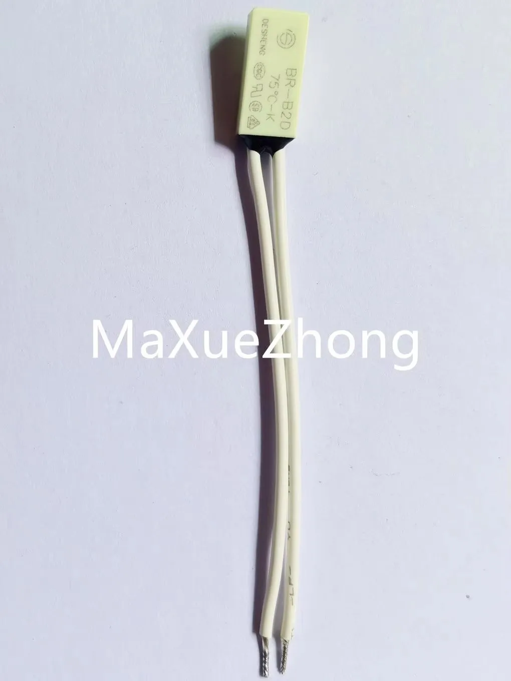 Original new 100% BR-B2D thermal protector temperature switch 5A-8A 250V overheat protector normally open