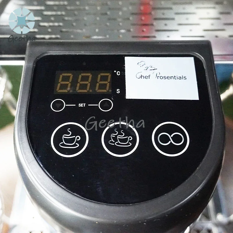 Macchina per caffè espresso per uso domestico Macchina per caffè italiano Macchina per caffè espresso automatica per cappuccino