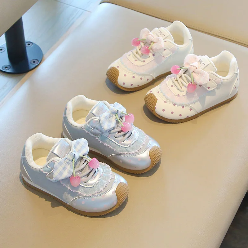 2026 Autumn New Kids Sneakers Comfort Breathable Girls' Tennis Shoes Simple Versatile Girls' Casual Shoes Tênis Infantil Menina